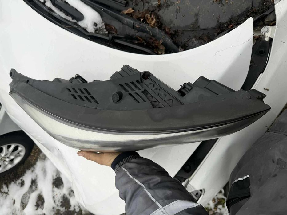 лед десен фар за hyunday tucson 3 фар хюндай туксон