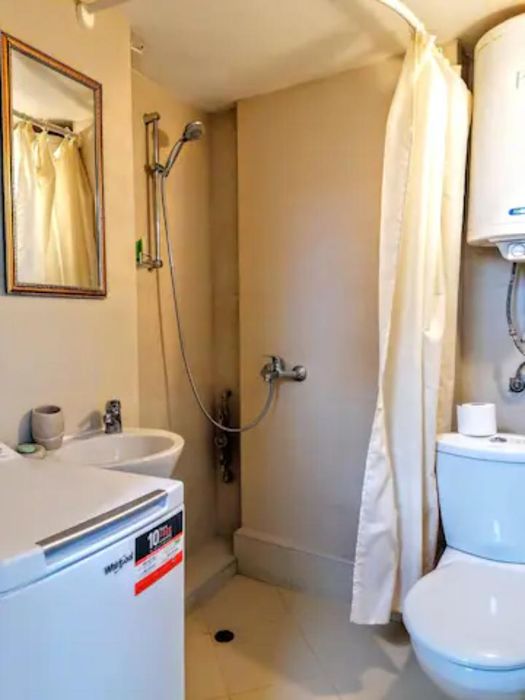 Дава се под наем Двустаен апартамент в Варна, Гръцка махала - 50 кв.м за 511 € - Снимка #7