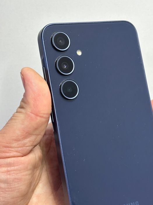 Продам Samsung А35 128г 5G