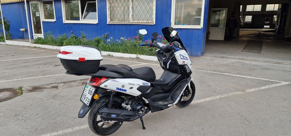 Продам максискутер Yamaha NMAX 180куб.