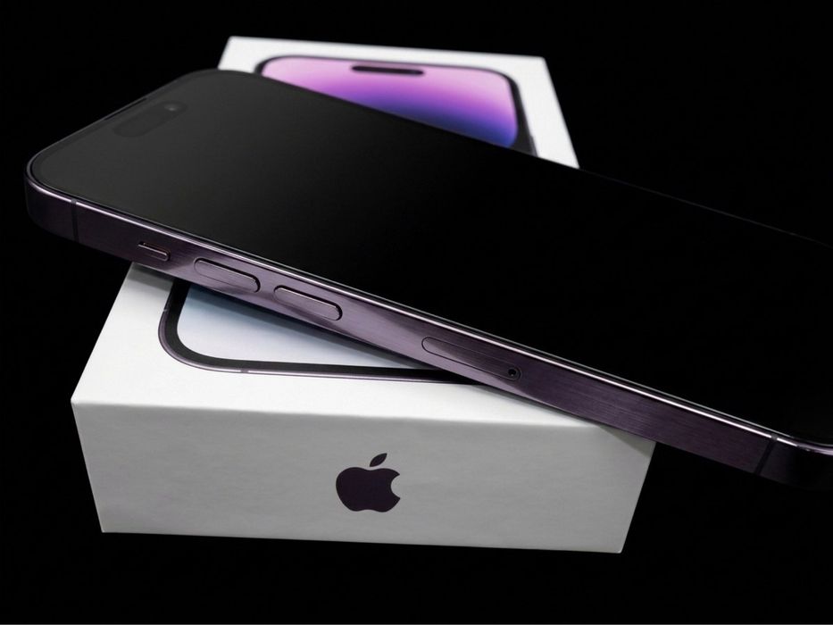 Iphone 14 pro purple