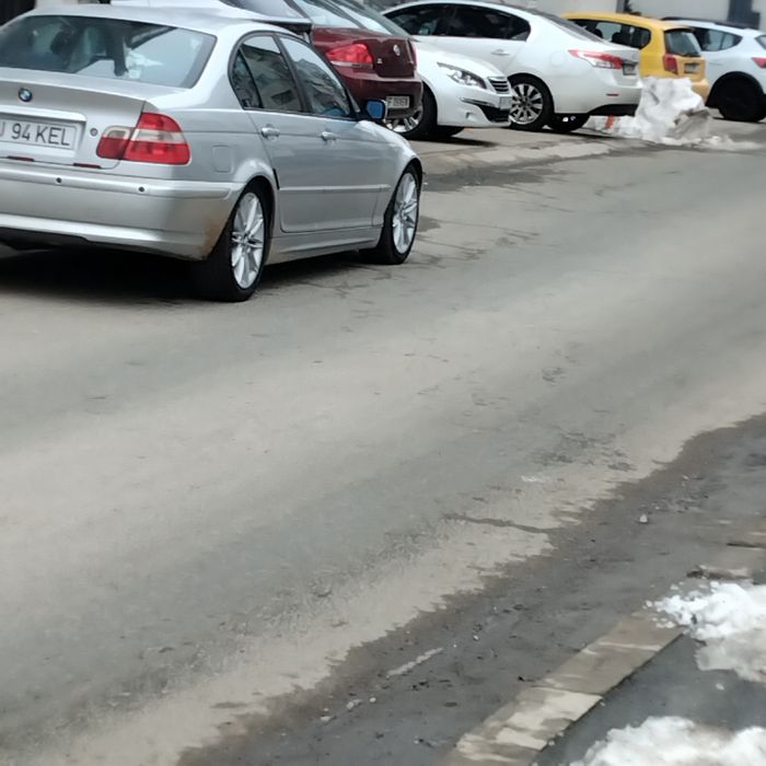 Vând BMW E46 2.0 I