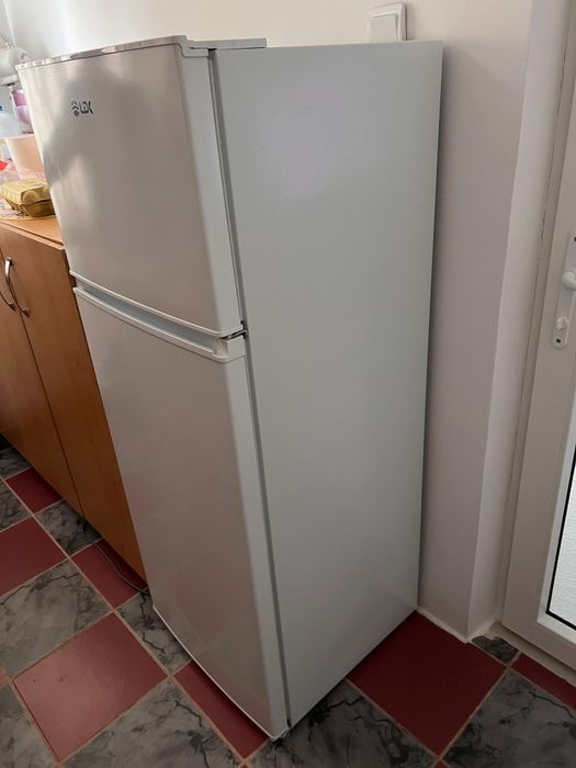 Frigider în stare bună