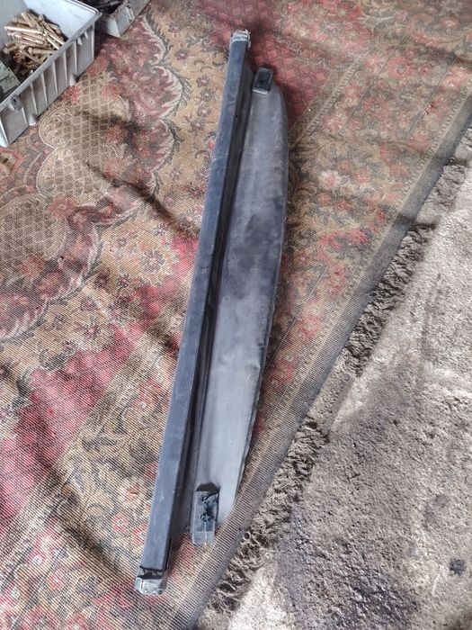 На карина  шторка