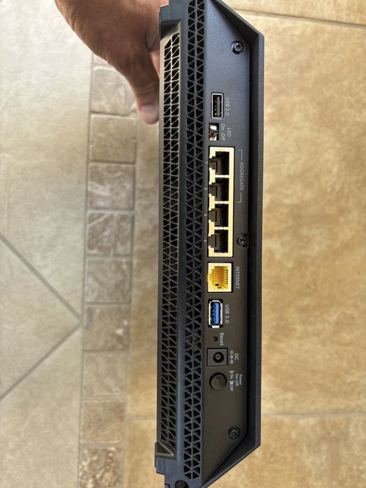 Router Netgear X6S AC400 Pentru piese