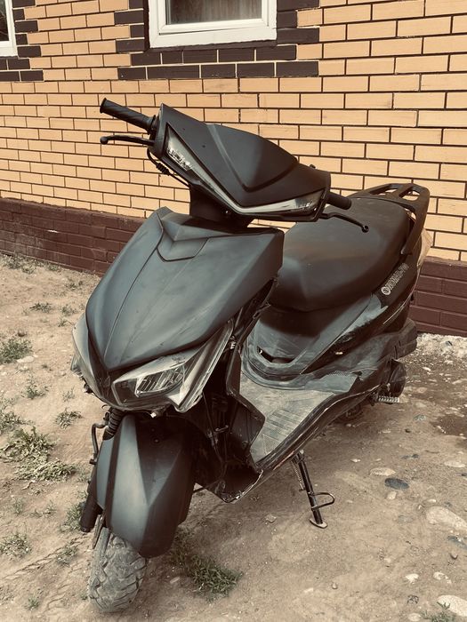 Продается м8 про 125сс