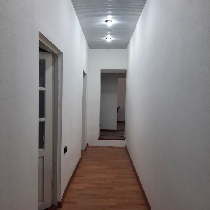 Ofis, call sentr, oʻquv markazi uchun xonalar beriladi. Beruniy metro