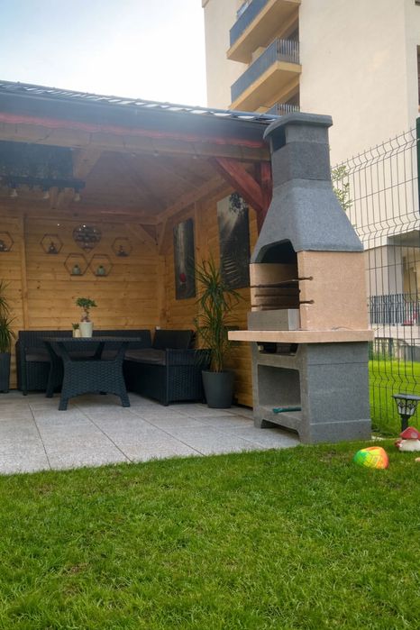 Închiriez apartament cu grădină 70 mp pet friendly noua