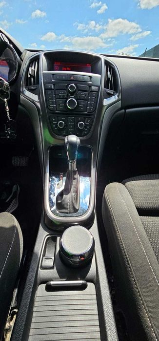 Opel Astra J 1.6 benzina