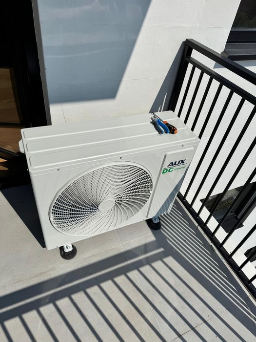 Montaj aparate de aer Conditiont.