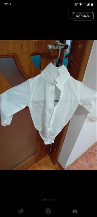 Vând costum bebelusi