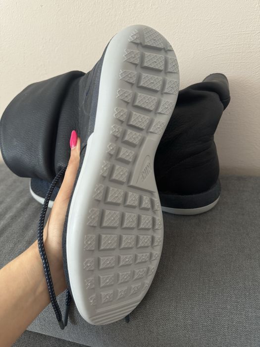 Плетени ботуши Nike