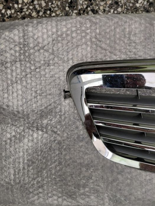 Маска-Решетка за Mercedes-Benz C-class  W204