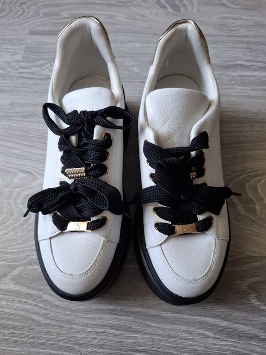 Pantofi dama   .