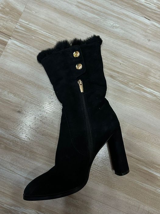 Зимние туфли на каблуке