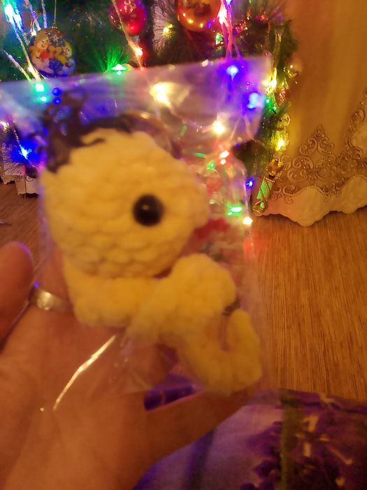 Брелки змейки символ 2025г.