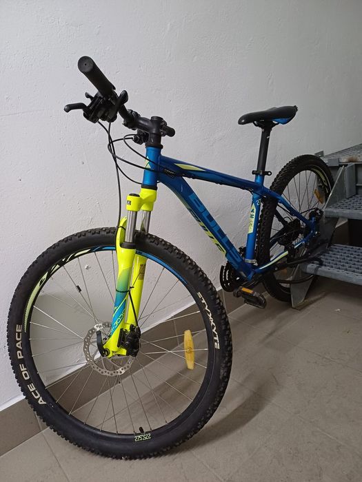 Vând bicicleta bulls