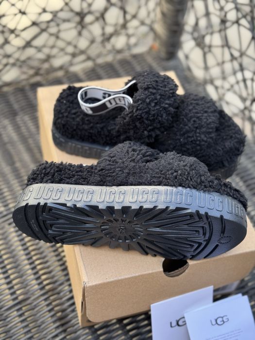 Vand sandale Ugg originale