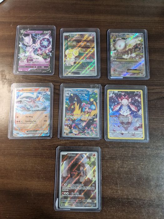 Set de pokemon rare si originale in cutia originala