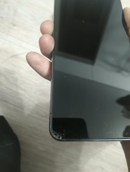 Samsung S22 128/8