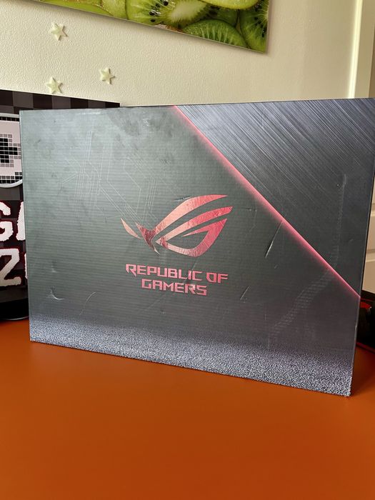Asus ROG Strix G703