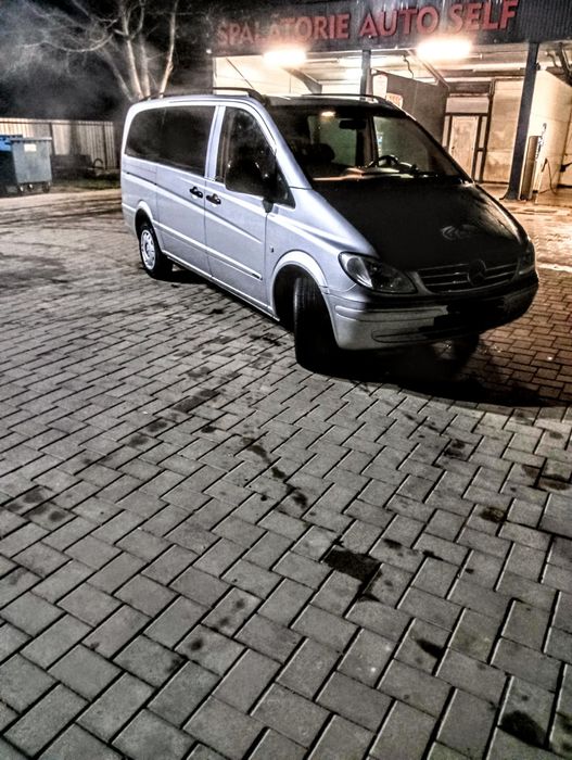 Vând Mercedes Vito 2.2 , manual 6+1