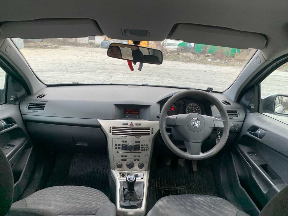 Опел Астра Х 1,3 ЦДТй комби Opel Astra H 1.3 CDTi 2007г На Части