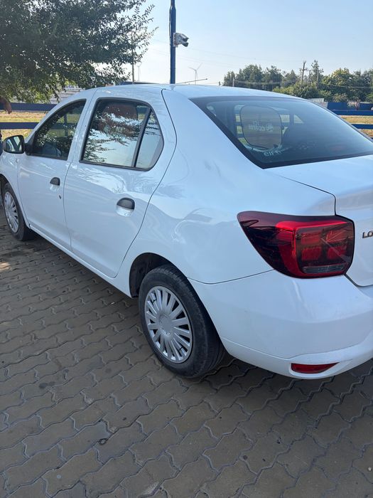 Dacia Logan 2019 luna a12