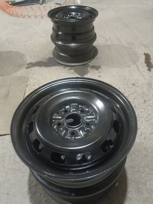 Продам комплект дисков