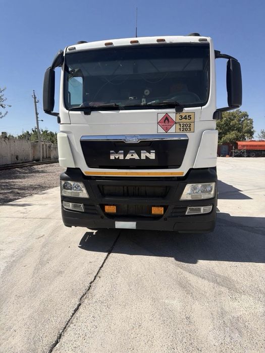 Бензовоз Man tgs 26.400