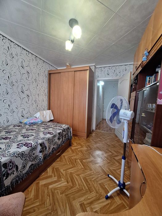 Продам 2 ком Ленинградку в Центре