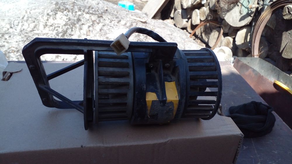 Продам моторчик передней печки. Новый