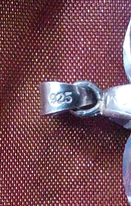 Продавам бижута  *