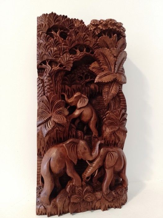 Set tablouri,basorelief cu elefanți lemn masiv