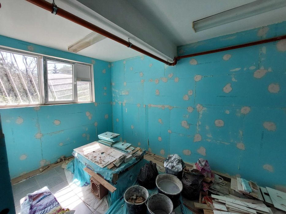 Продава се Двустаен апартамент в Шумен, Център - 64 кв.м за 1094 €/кв.м - Снимка #3