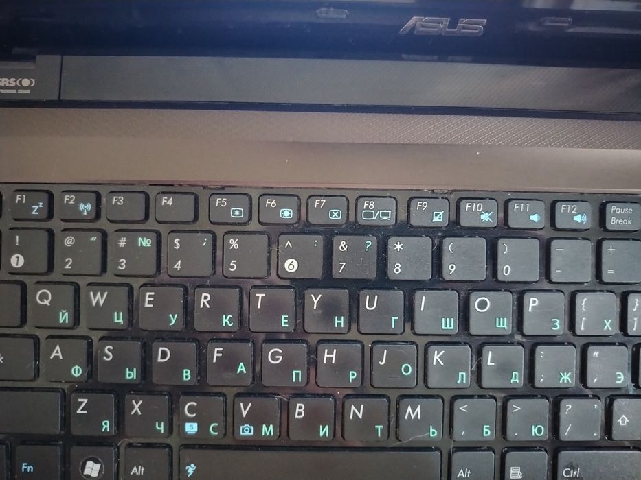 Продам классный ноутбук Asus