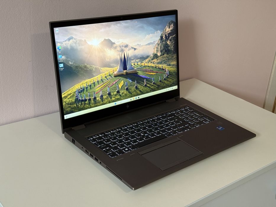 Лаптоп 17.3’FHD IPS RTX A5000 16GB Hp Zbook Fury G8 Core i7-11850H 64GB DDR4 1TB SSD