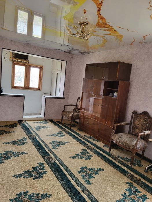 Продаётся 1 комнатная квартира отличном состоянии .вариант есть.