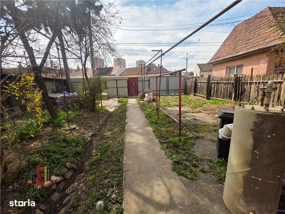 Casa de vanzare, Central, 65mp,  Zona 0, curte, Targu Mures