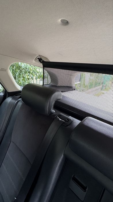 Щора и Мрежа за багажник Toyota Avensis T27