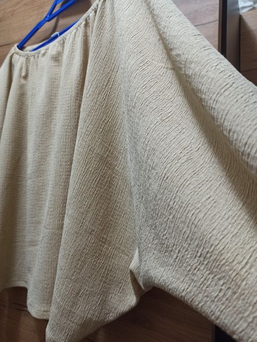 блузи по 5лв всяка