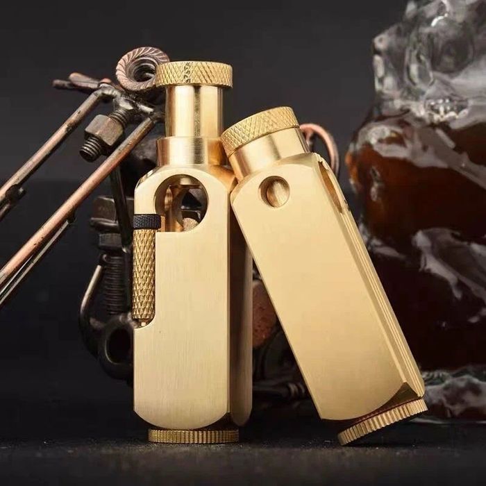 Зажигалка латунь винтажная