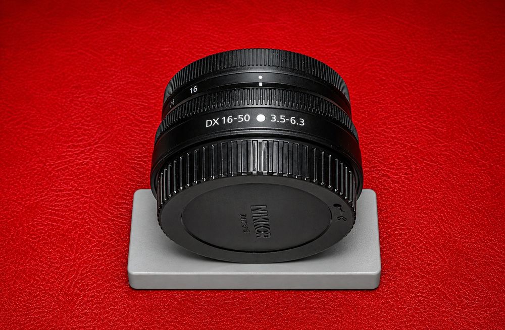 Обектив Nikon NIKKOR Z DX 16-50mm f/3.5-6.3 + UV филтър 46 мм