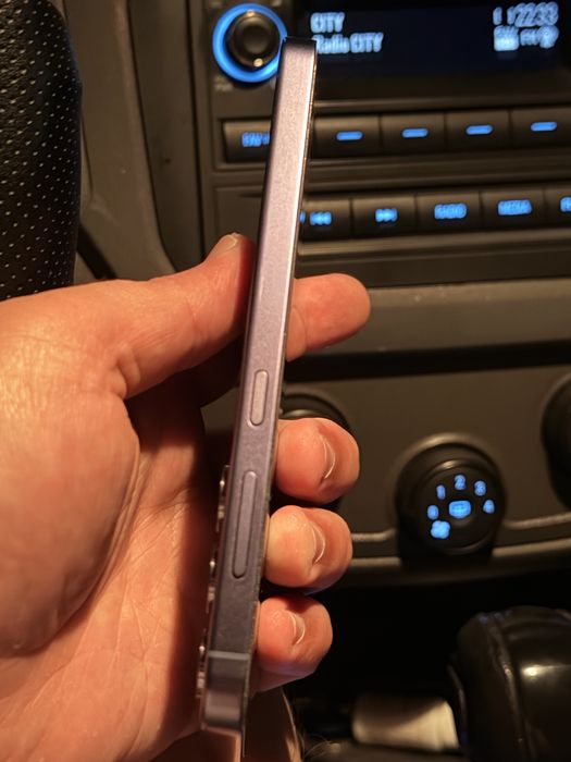 Обменяю Samsung S24 идеал