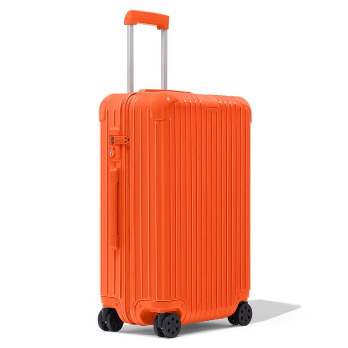 RIMOWA Essential — Gloss Orange