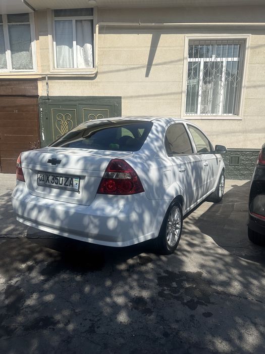 Nexia 3 avtomat 1 qol haydalgan 124 km yurgan moshina sveji barakali