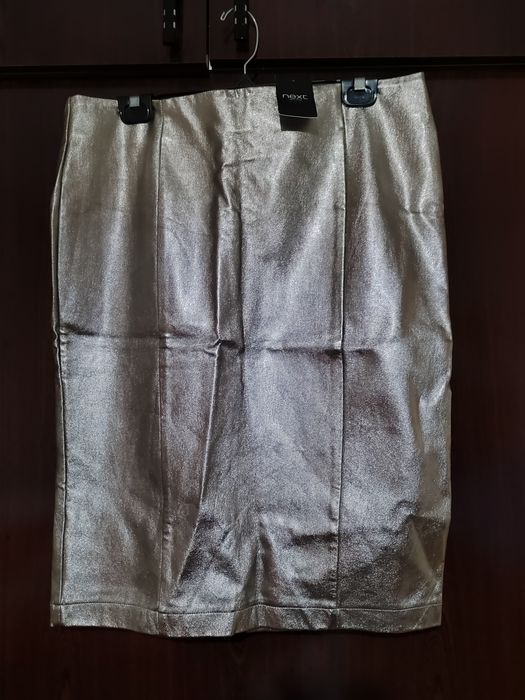 Юбки из кожзаменителя