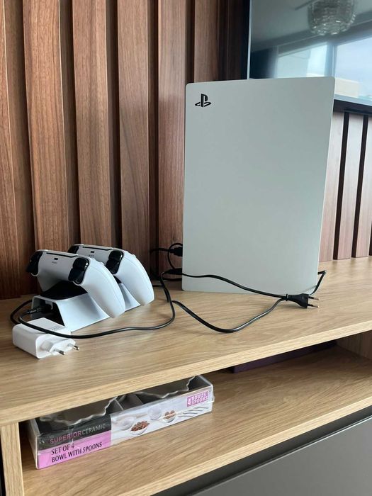 игровая приставка Sony Playstation 5