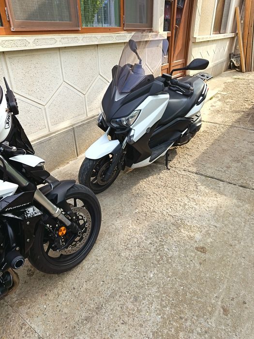 Vind Yamaha Xmax 400