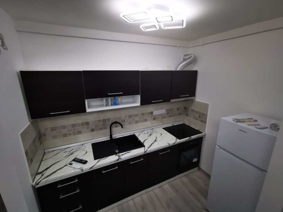 Inchiriez Studio nou – prima închiriere – Green Residence